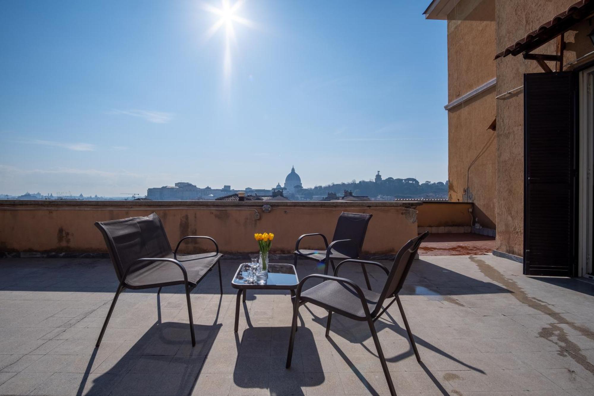 Elegantis La Dolce Vista With Private Terrace And Fantastic View Appartamento