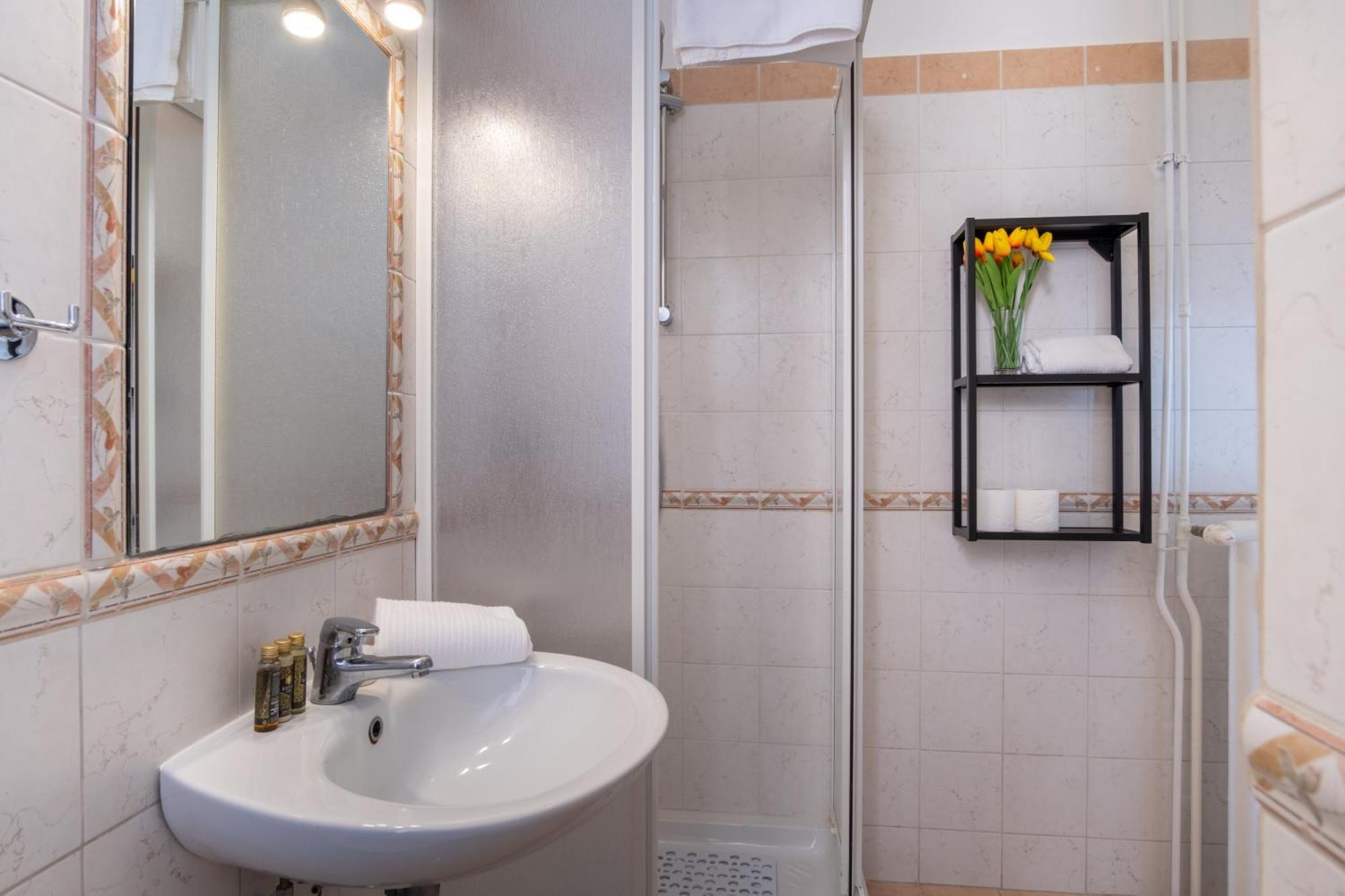 Elegantis La Dolce Vista With Private Terrace And Fantastic View Appartamento